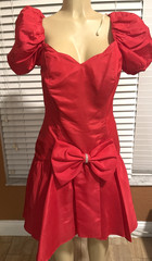 VTG Nuance Red Dress Bow Off Shoulders Pleated Rhinestone Sz7 Stunning gcb
