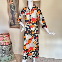 Vintage 60s Psychedelic Floral Long Sleeve Midi Shirt Dress Lounge NIghtgown S/M