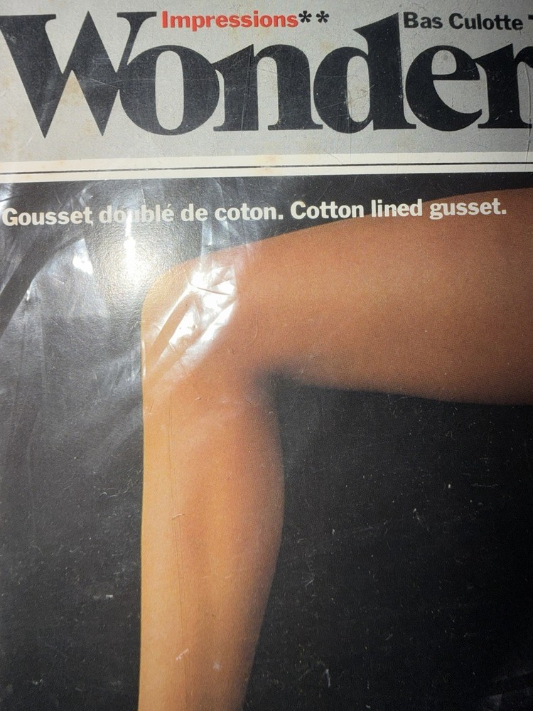 Vintage Pantyhose Wonderbra Size B Wineberry Bordeaux Red 100% Nylon