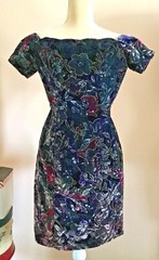 VINTAGE “STEPPIN’ OUT” OFF SHOULDER SHORT SLEEVE BLACK PRINT SIZE 5 DRESS USA