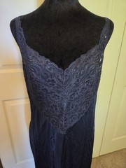 Vintage Vanity Fair Black Satin Lace Slip Dress Nightgown Size 36 / 24″ 42