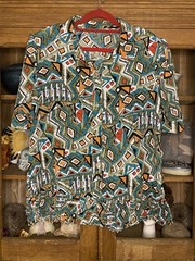 Abstract 80s Shirt Size 10