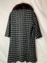 vintage 50s/60s long heavy coat, faux fur collar, no size tag see measurements