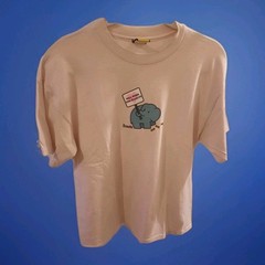 Vintage 90s Dawls T-shirt – Elephant And Peanuts – 19 Inches Across