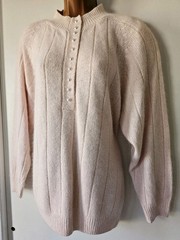 VENEZIA Vintage 80′ Silk Angora Blend Pearl Buttons Henley Sweater. Size 22/24