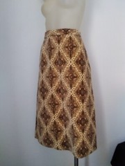 70,S AYWON Patterned Velvet Midi Skirt In Brown/ Cream.Waist70cm,Hip 95 Cm.Looks