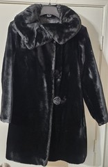 Vintage (1920s-1940s) black dyed muskrat fur coat (Hudson Fabri) Large Beautiful