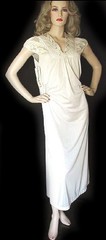 1960s MOVIE STAR NIGHTGOWN Trapunto Embroidery NYLON 34B S NEW OLD STOCK Vintage