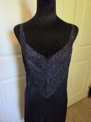 Vintage Vanity Fair Black Satin Lace Slip Dress Nightgown Size 36 / 24″ 42