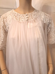 VTG 50’s/60’s SHADOWLINE Nylon LACE Midi NIGHTGOWN & ROBE Romantic Lingerie Set