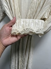 Vtg Lucie Ann II Robe Shimmer Ivory Peignoir Gown & Robe Lace 1990’s See Pics Sz