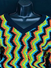 Vintage 1970s colorful rainbow stripe sweater chevron color block crop top shirt
