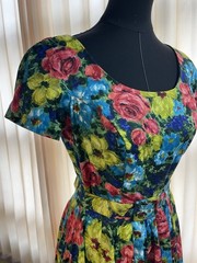 NWOT Vintage 50s Multi Floral Cotton FULL Dress JEUNESSE Pockets BELT M L SPRING