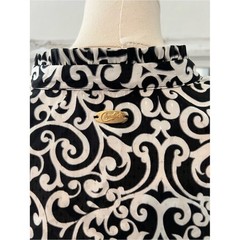 vintage candie’s black & white swirl print office siren blouse