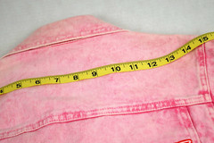 Retro Coca-Cola Jean Jacket Size M Bright Pink Cherry Coke Logos c.2018