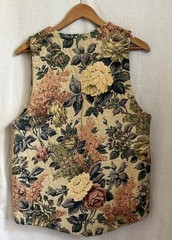 Vintage 90s Grandma’s Tapestry Rose Garden Waistcoat Cottagecore Woven Vest M/L