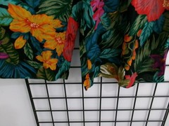 VINTAGE CAROLE LITTLE 🌸 6 / 8==FLORAL PRINT / FLOWING WIDE LEG CROPPED PANTS