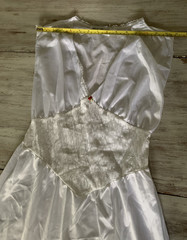 Vtg White Nylon Stretch Lace Nightgown Long Plunge Bridal Goddess Lady Ronte M