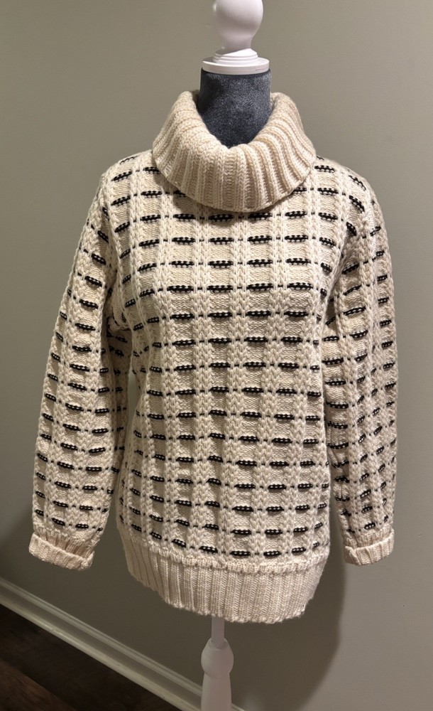 VTG Bonda Soft Virgin Wool Turtle Neck Sweater Women’s Arrow Knit Chunky Canada