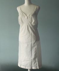 Vintage 80s Size 42 Nightie Figurefit Made in USA 100% Cotton White V Neck