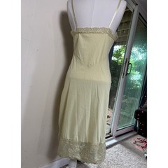 Vintage Van Raalte Yellow Lace Trim Full Slip Dress 32 Made in USA Nylon Retro