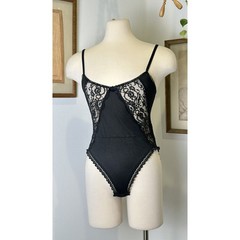 Elegant Black Lace Bodysuit – Sultry & Chic Lingerie for Any Occasion