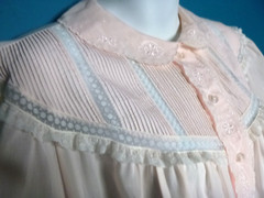 Vtg Barbizon Blendaire Batiste Robin Style Short Nightgown Pink Lace Trim Sz M