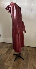 Vintage 1970’s Argentine Burgundy Leather Coat W/ Hood And Quilted Lining 13/14