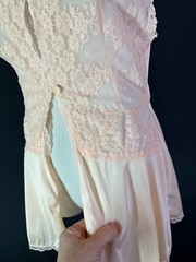 Vintage Pandora Made in California Sleeveless Lace Sleep Top Peachy Pink