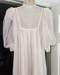 Intime of California Vintage 60s Nylon Sheer Mesh Puffed Sleeve Peignoir Robe S
