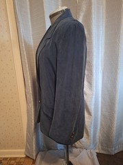 VINTAGE Lined Silk Blazer sz 12 by PACIFIC SILK & STUDIO CLOTHING CO.