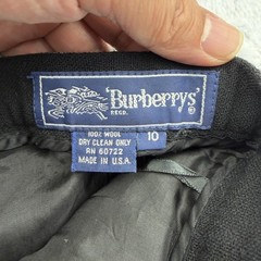 Vintage Burberrys Skirt Suit Womens 10/12 Black 100% Wool Knit 2 Piece Blazer