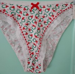Vintage 100% Cotton High Cut Panties Undies Size M Christmas Holiday 2 Pair NWT!
