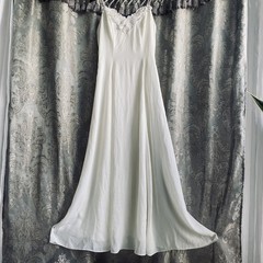 Vtg off white like pale yellow long wedding romantic dress! Small