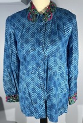 Howard Wolf of Dallas Button Up Shirt Blue with Pink Green Blue Collar Size 6