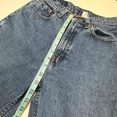 Vintage Levi’s 550 Relaxed Fit High Waist Jeans Womens 25×26 Frayed Blue Denim