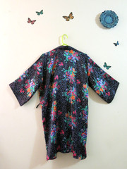 Vintage Jo.Intimates Polyester Satin Floral Violets Tulips Kimono Robe Size M/L