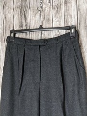 Women’s Vintage Dark Gray Pleated Front 100% Wool Pants Size 12~ 31in waist