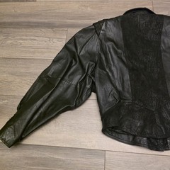 Vtg 1980’s Global Identity G-III Cropped Black Leather Goth Jacket Size Medium