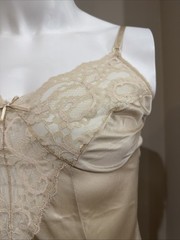 Vintage Sears Isn’t It Divine Beige Camisole Cami Lace Lingerie Size 36