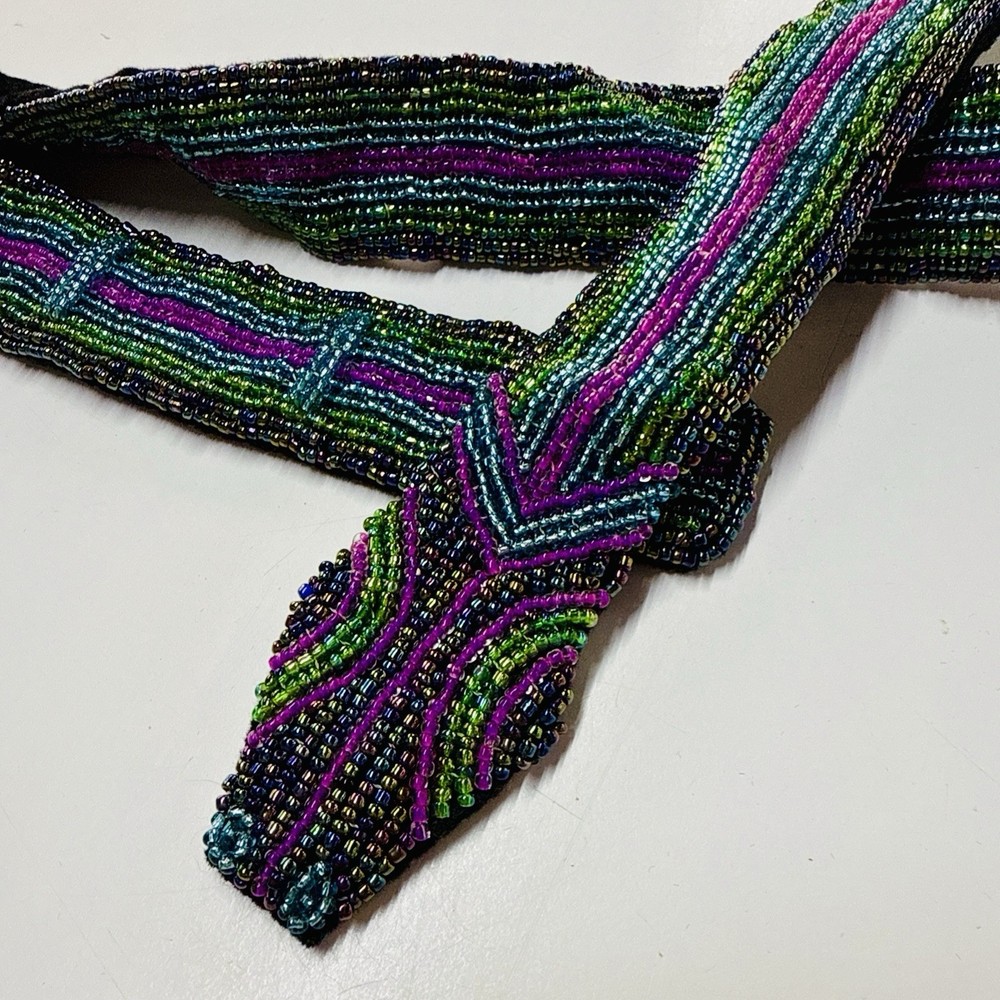 Vintage 80’s 90’s Beaded Belt Adjustable Hook Closure Sneak Head 37.5” Long