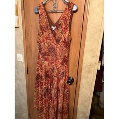 Dress Barn Sleeveless V-Neck Red Multi Print Midi Dress Y2K era Vintage Sz 14