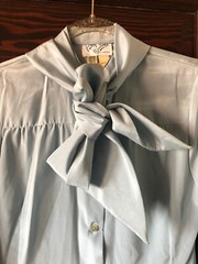 Vintage 80’s PATTY WOODARD Women’s Blouse Light Blue Long Sleeve Tie Size 7/8