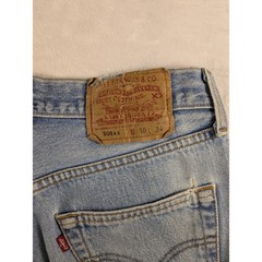 Vintage 90s Levis 501xx Button Fly Jeans Light Wash Denim Women’s Fits 28×27