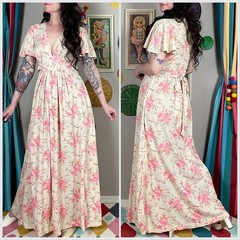 Vintage 1970s Ivory & Pink Floral Print Flutter Sleeve Maxi Dress | 27″ Waist