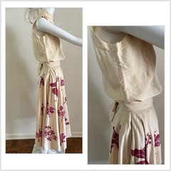 1950s Hawaiian Resortwear 2 Pc Silk Shantung Set Hibiscus Print Circle Skirt VTG