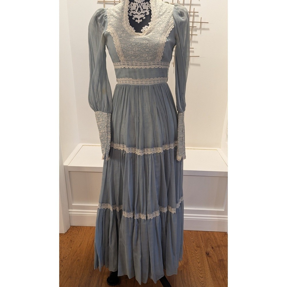 Vtg 1970’s Gunne Sax Dusty Blue Lace Trim Maxi Dress Prairie Cottagecore *READ