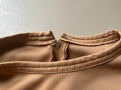 Sweet little VTG handmade SS women’s tee. No tags 1960s-70s (?) zips at neck.