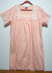 Haband’s Moon Beam housedress sleepdress XL/1X peach color, lace accents light