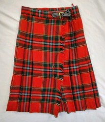Vintage 80’s Skirt Plaid Tartan Red Wool Blend Pleated w Buckle & Pin Alyssa XS